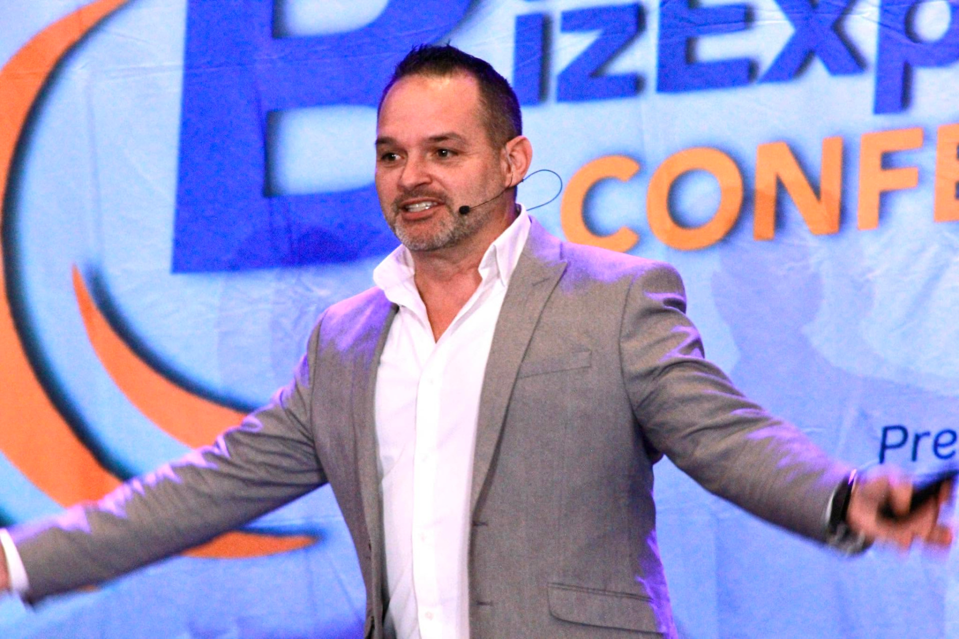 Brian Orr delivering a keynote at the BizExpo Conference.